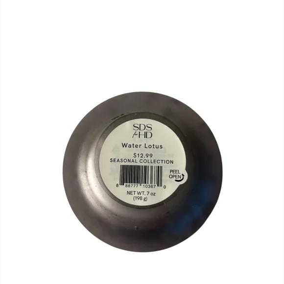 Silver Egg-Shaped Decorative Candle By SDS for HD - Picture 4 of 4